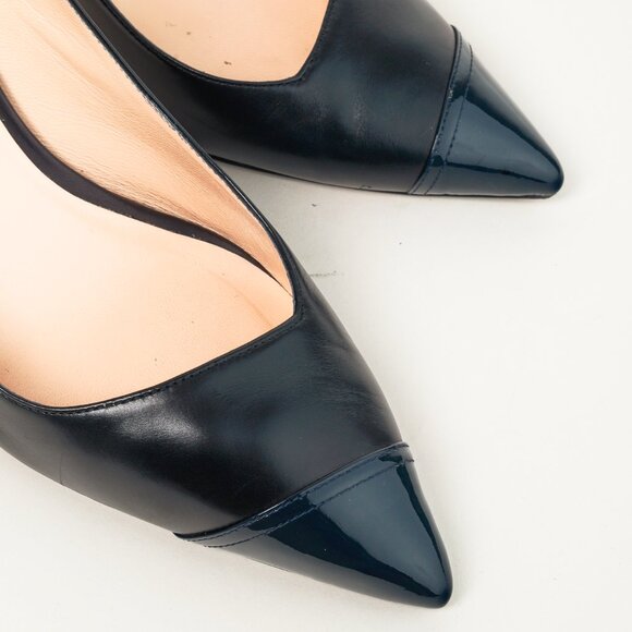 Giorgio Armani Navy Blue Leather Pointed-Cap-Toe Pumps - Picture 6 of 10